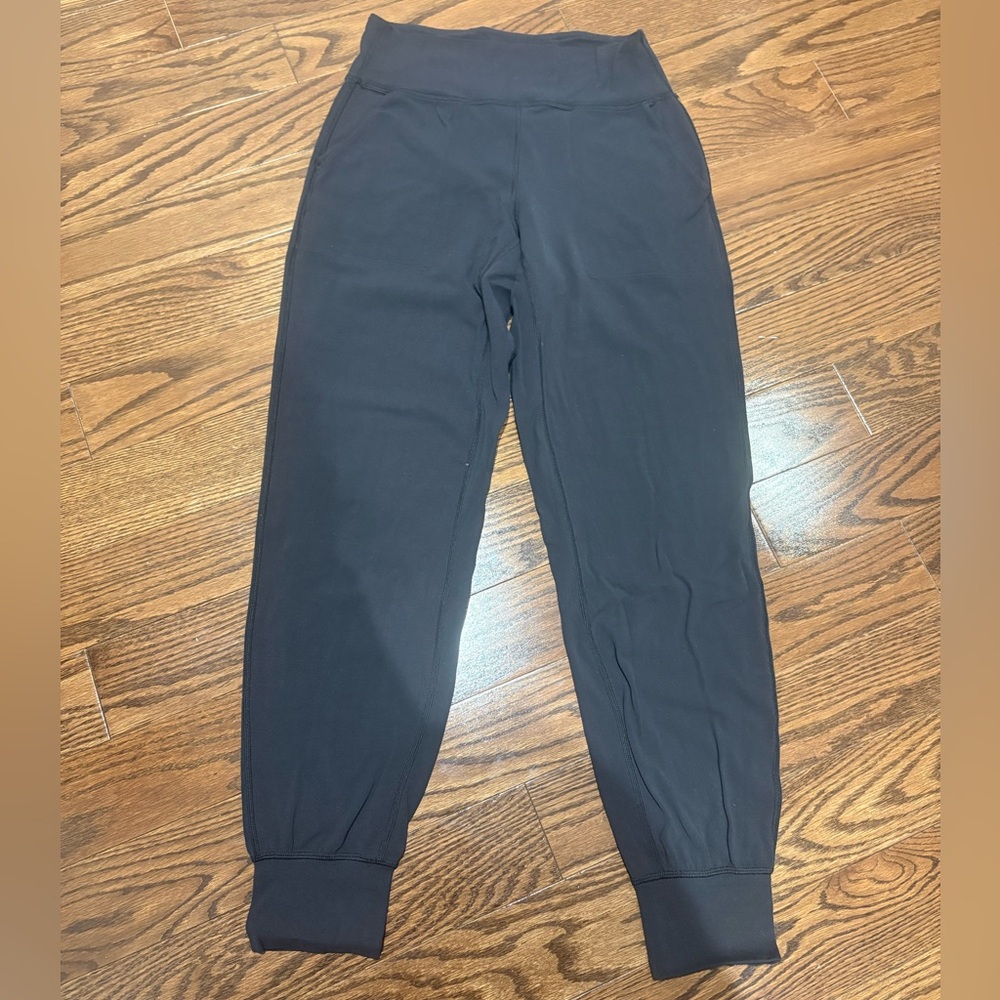 Lululemon Align joggers
